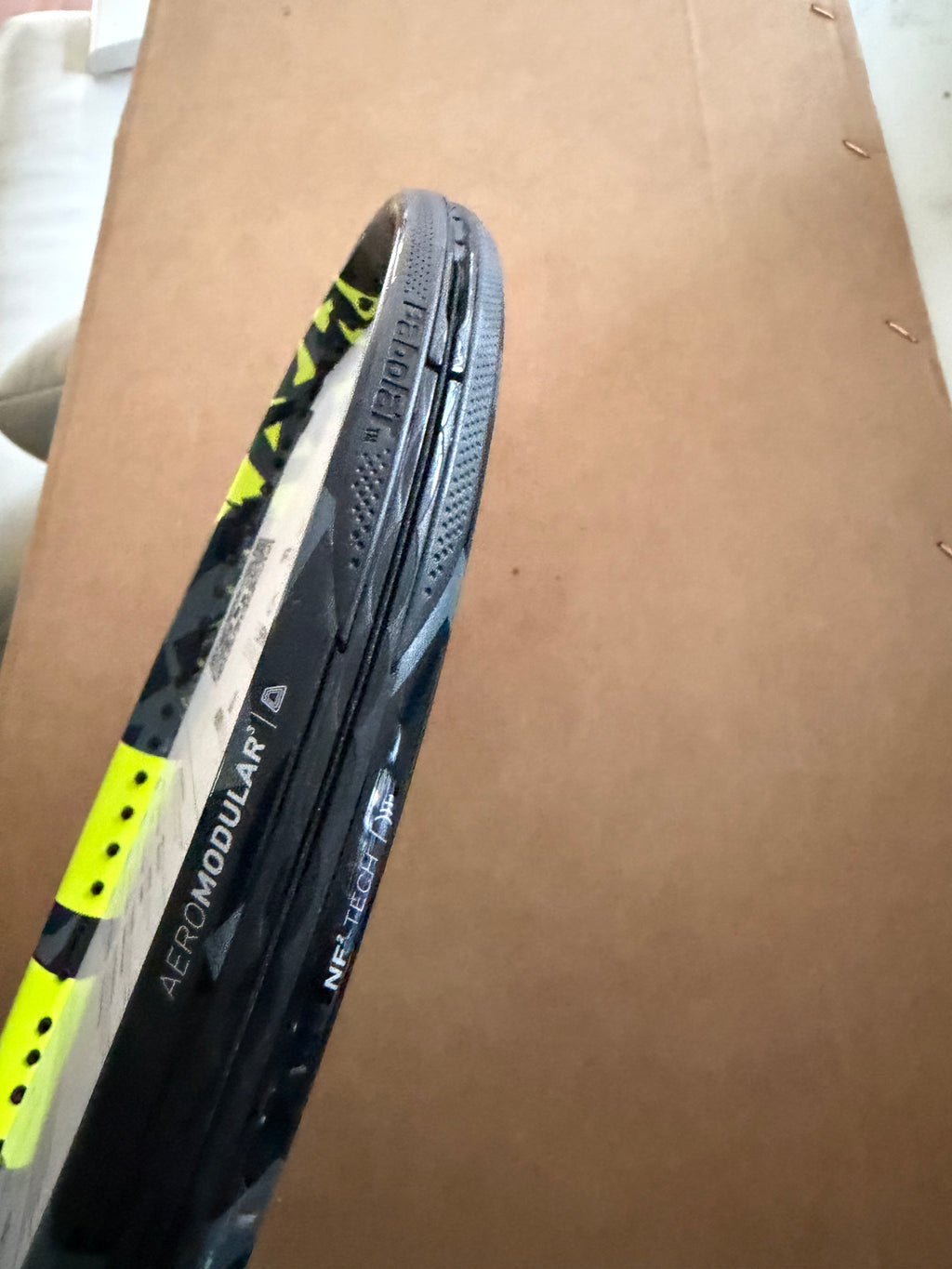 Babolat 2023 Pure Aero 98 305g 43/8